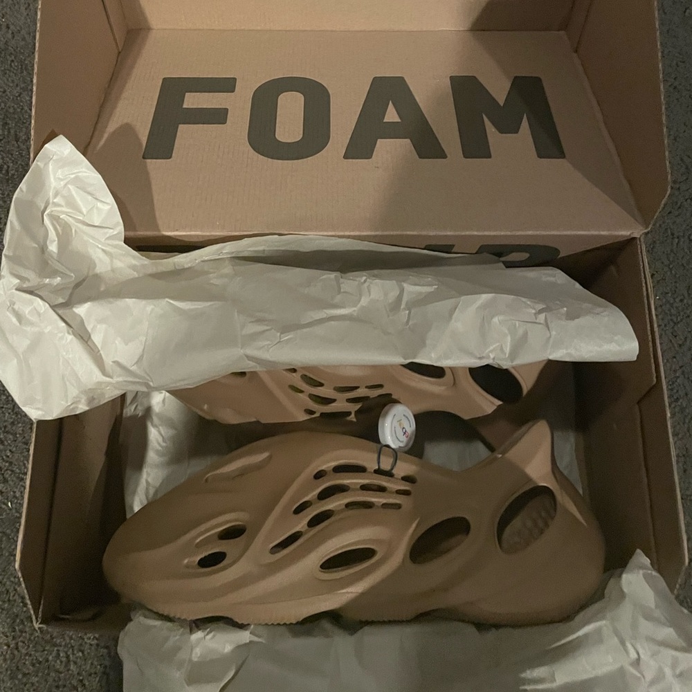 COPY - Yeezy Foam Runner (Ochre) (DS)